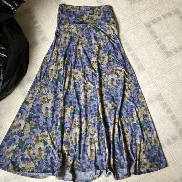 LuLaRoe Dresses & Skirts - LulaRoe Large Maxi Skirt Foldover Waist Stretch Purple Tan Floral Modest No Slit